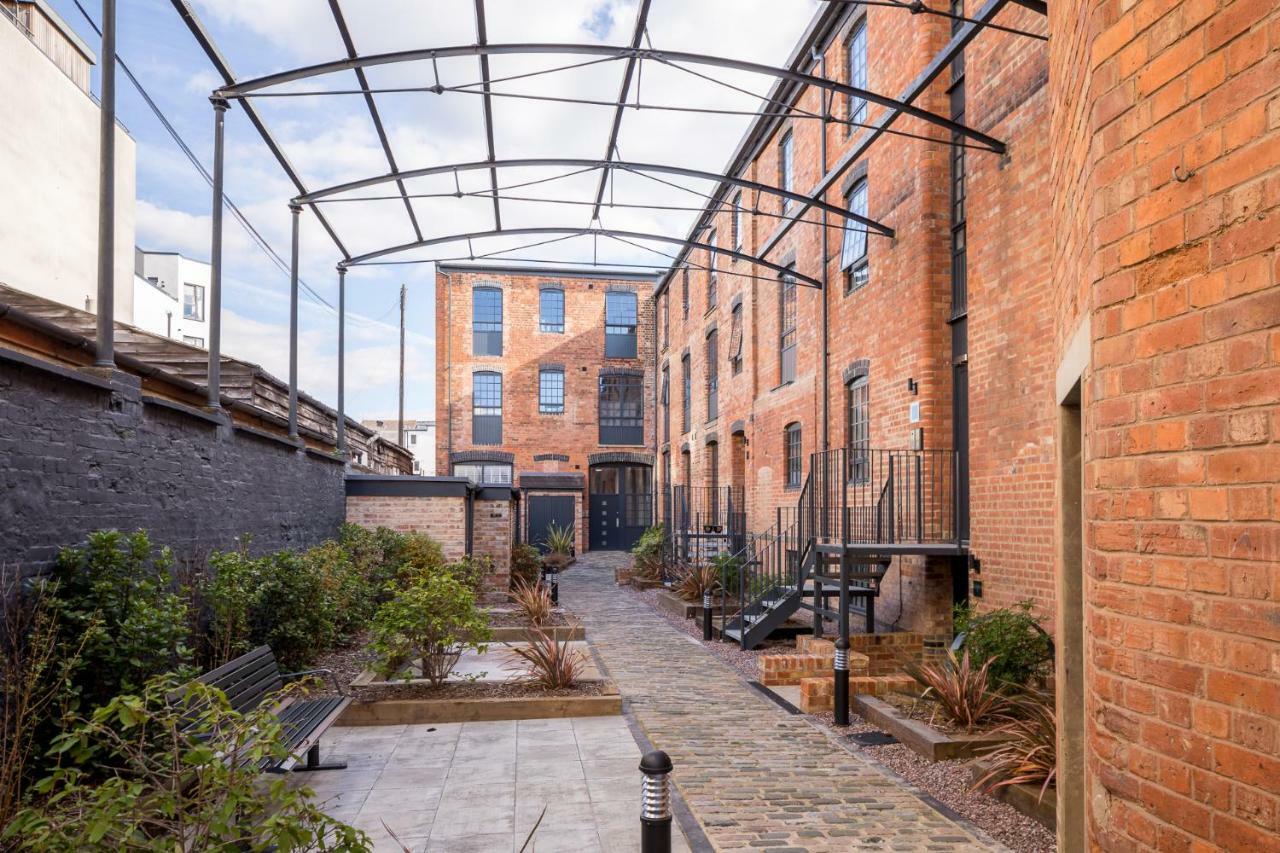 Elliot Oliver - Modern 2 Bedroom Town Centre Apartment Cheltenham Bagian luar foto